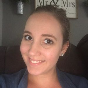 Meet your Posher, Kristina